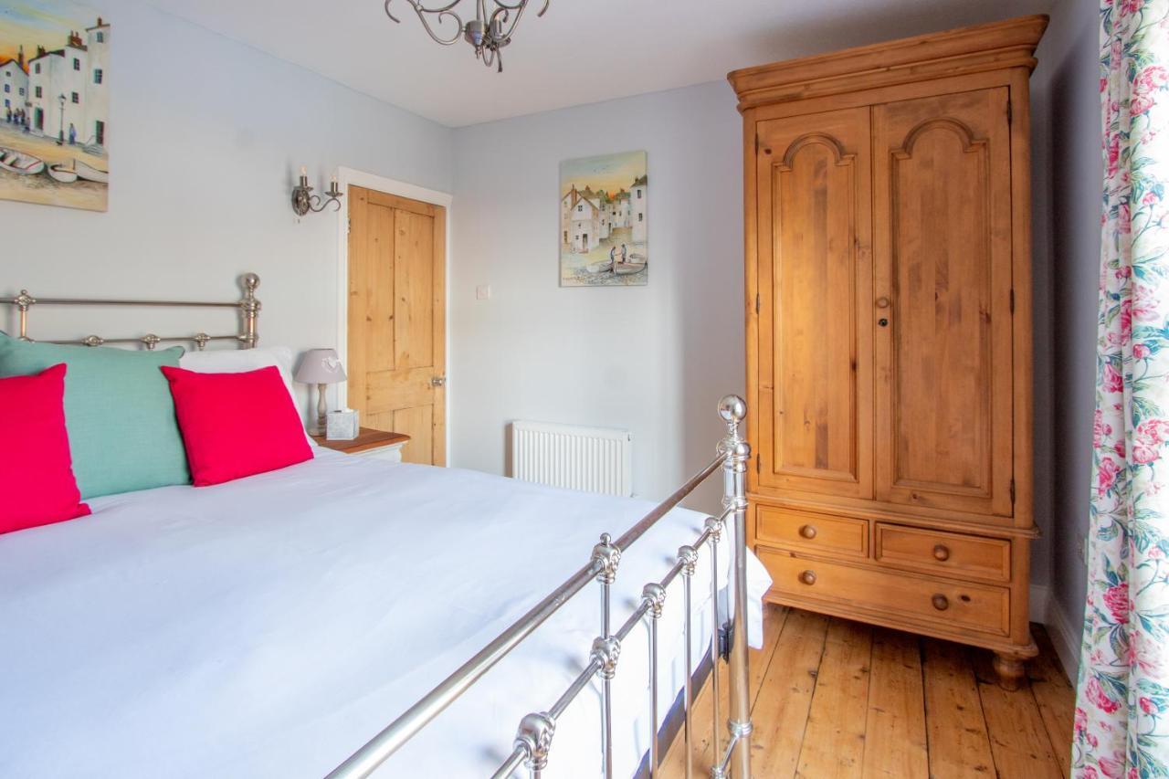 Stylish Town Centre House With Garden And Parking Opposite Villa Bury St. Edmunds Ngoại thất bức ảnh