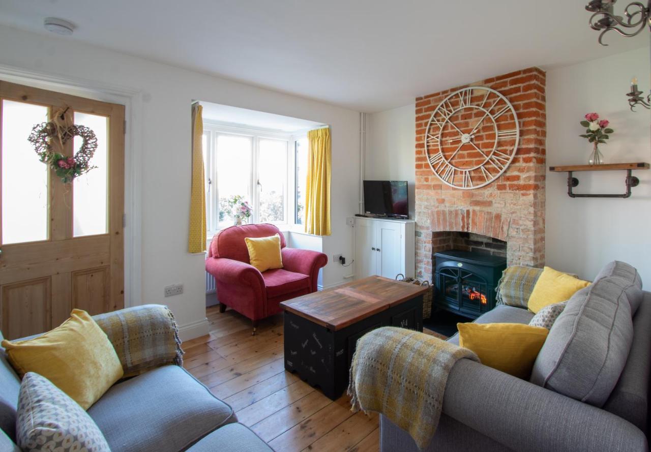 Stylish Town Centre House With Garden And Parking Opposite Villa Bury St. Edmunds Ngoại thất bức ảnh
