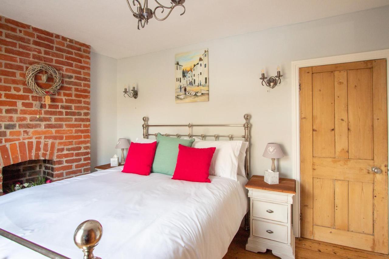 Stylish Town Centre House With Garden And Parking Opposite Villa Bury St. Edmunds Ngoại thất bức ảnh
